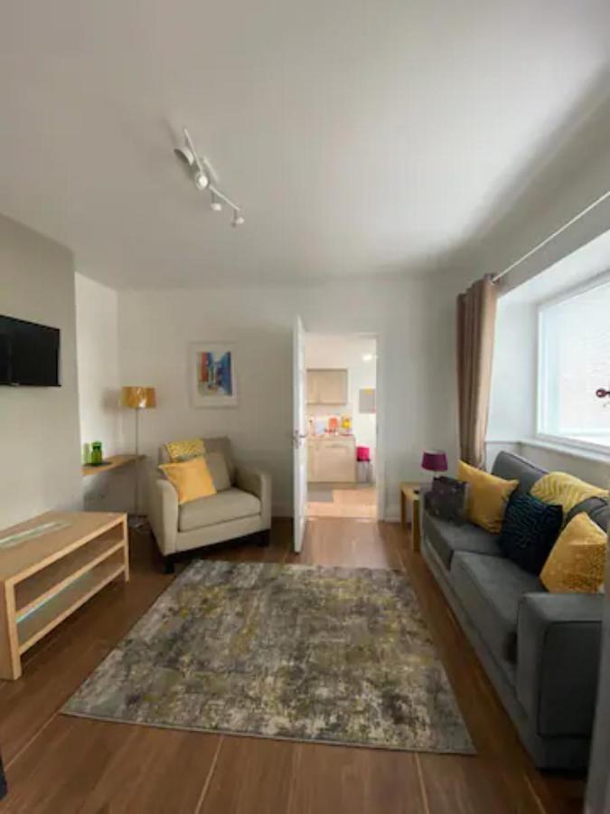 Location, Location! Gorgeous 1 Bed Apt- Killarney Eksteriør billede